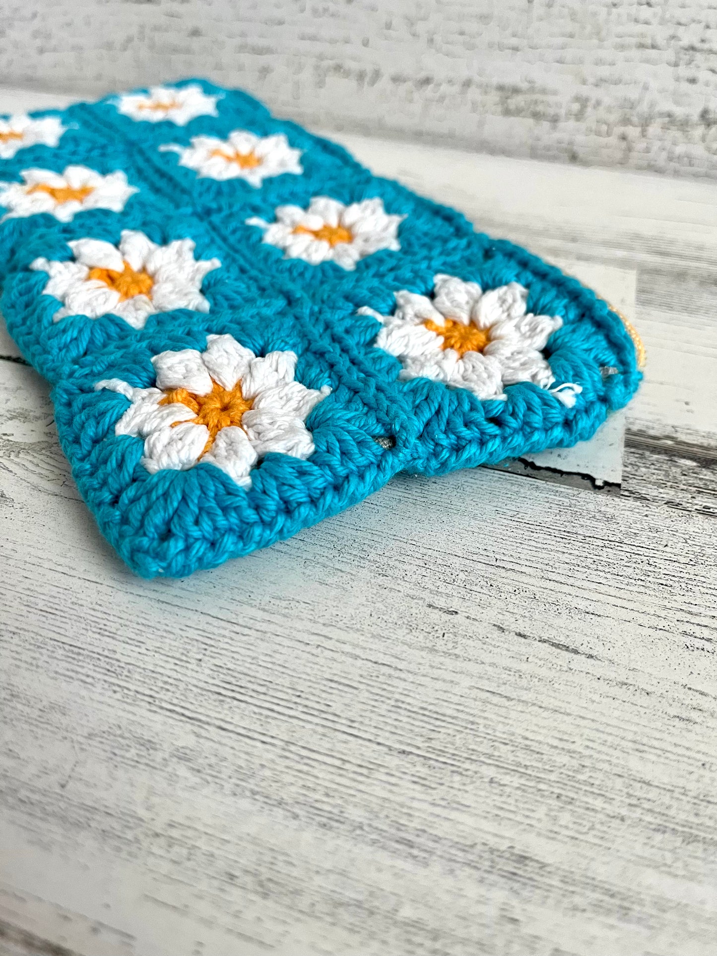 Daisy Zipper Pouch