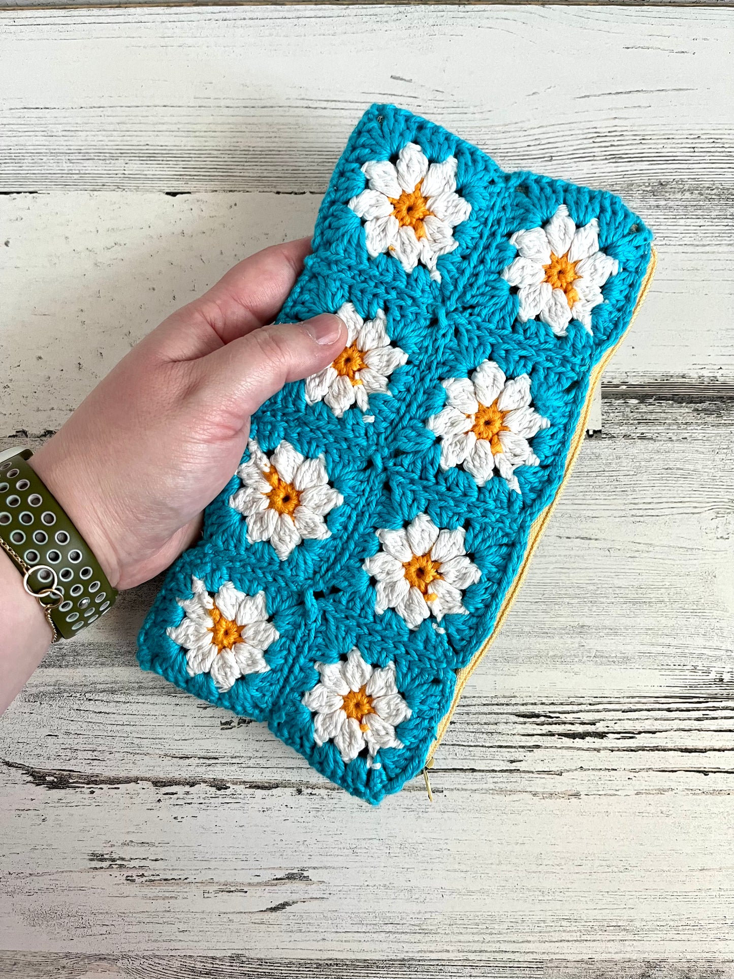 Daisy Zipper Pouch