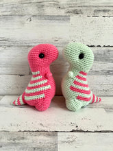 Lade das Bild in den Galerie-Viewer, Mint &amp; Tropical Pink - Chubby Dinosaur
