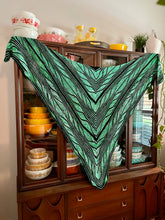 Load image into Gallery viewer, Tritiea - Butterfly Papillon Shawl
