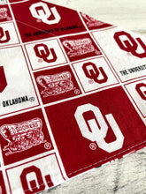 Cargar imagen en el visor de la galería, OU University of Oklahoma - Slip On Pet Bandana
