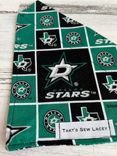 Cargar imagen en el visor de la galería, Dallas Stars - Slip On Pet Bandana
