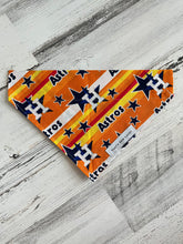 Cargar imagen en el visor de la galería, Houston Astros - Slip On Pet Bandana
