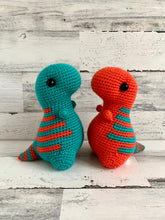 Lade das Bild in den Galerie-Viewer, Orange &amp; Teal - Chubby Dinosaur
