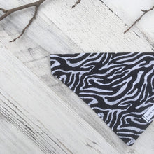 Cargar imagen en el visor de la galería, Zebra Print - Slip On Pet Bandana
