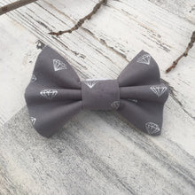 Charger l&#39;image dans la galerie, Diamonds - Slip On Bow Tie
