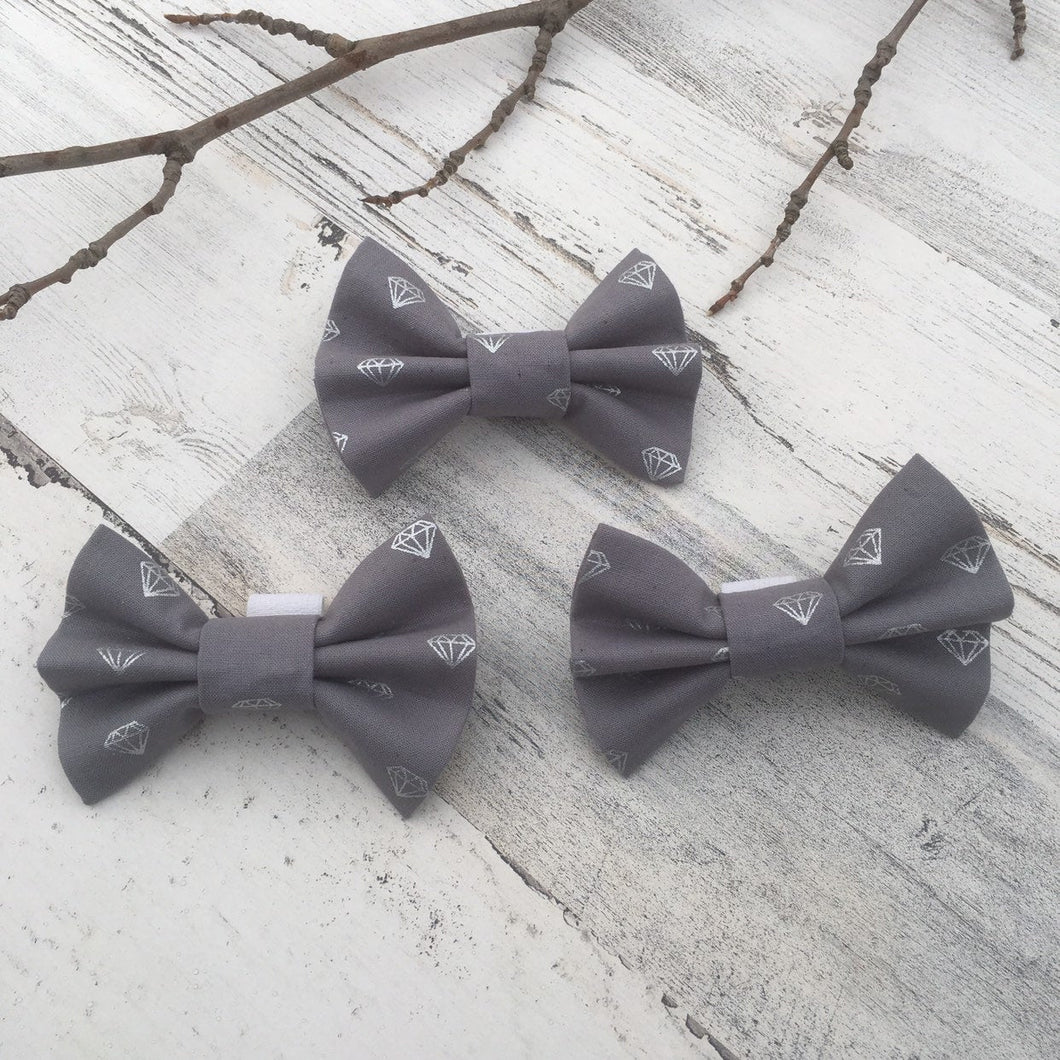 Diamonds - Slip On Bow Tie