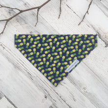 Cargar imagen en el visor de la galería, Pineapple - Slip On Pet Bandana
