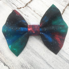 Cargar imagen en el visor de la galería, Galaxy - Slip On Bow Tie
