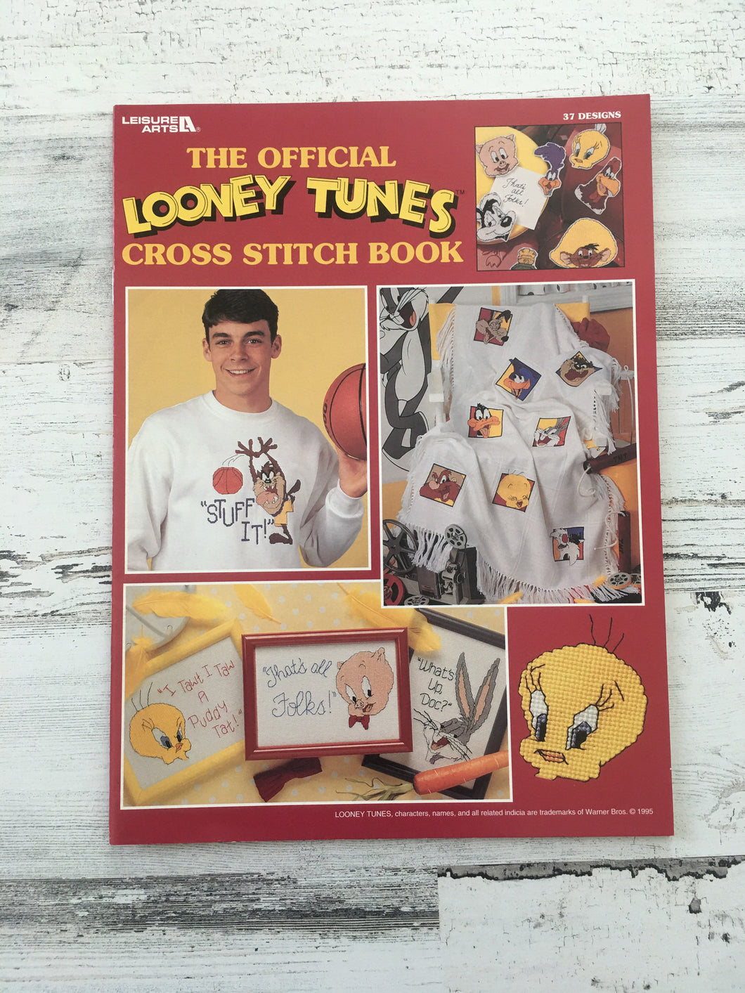The Official Looney Tunes Cross Stitch Book 1995, 37 Designs