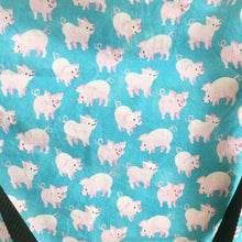 Load image into Gallery viewer, Pink Pigs - Travel Tote Bag
