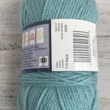 Lade das Bild in den Galerie-Viewer, Mary Maxim Mellowspun Soft - Sport/DK - 170 Aqua
