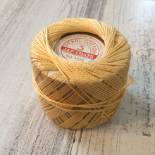 Charger l&#39;image dans la galerie, Partial Skein - J &amp; P Coats Pearl Cotton Thread
